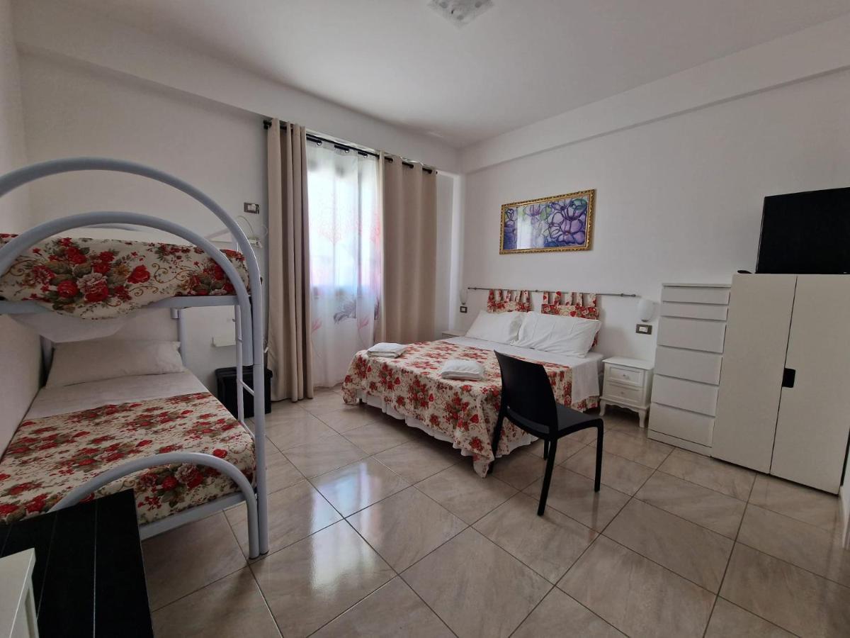La Trinacria Di Capo Passero Portopalo Di Capo Passero Luaran gambar